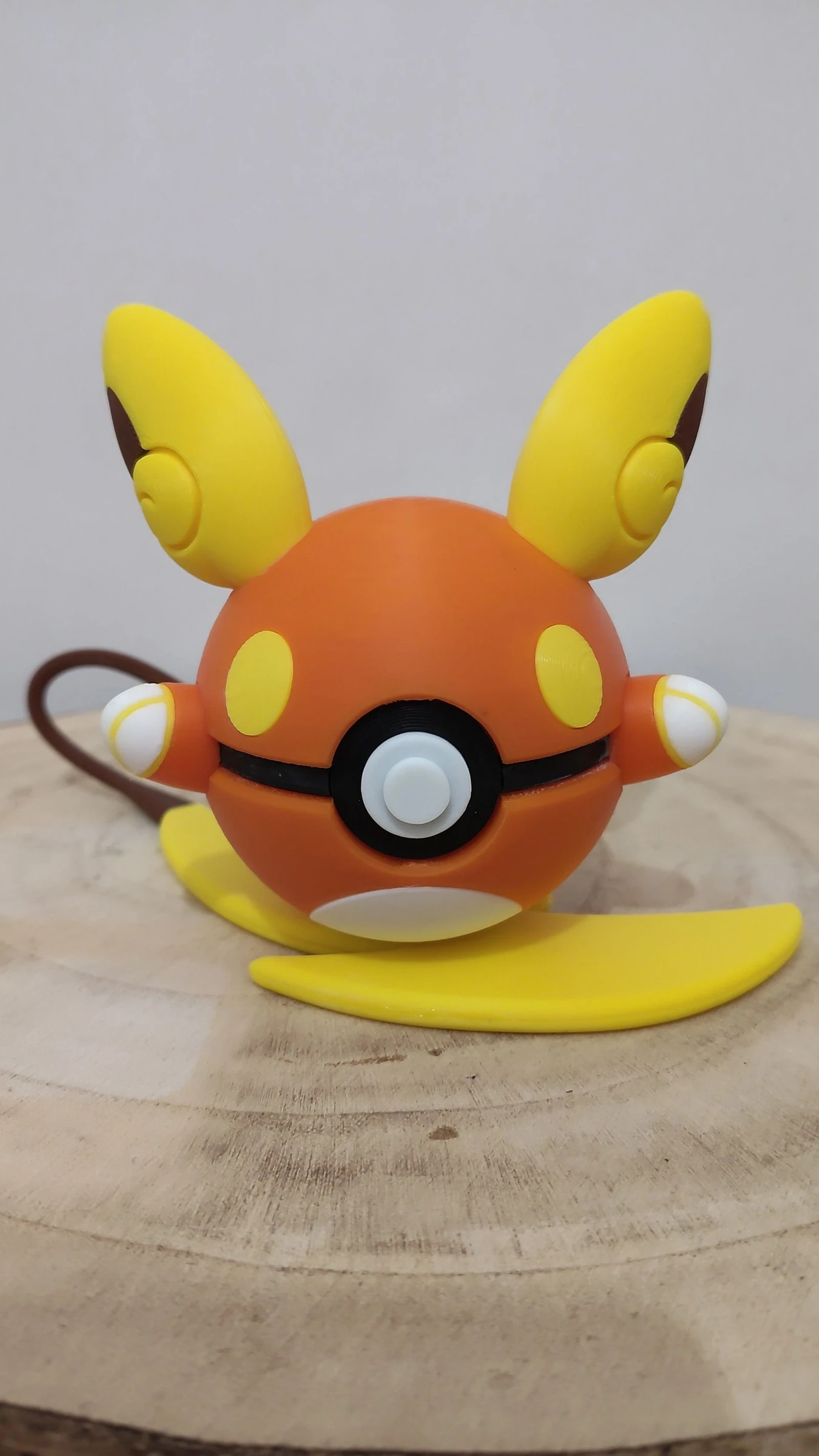 Alolan Raichu Pokeball Pokemon 